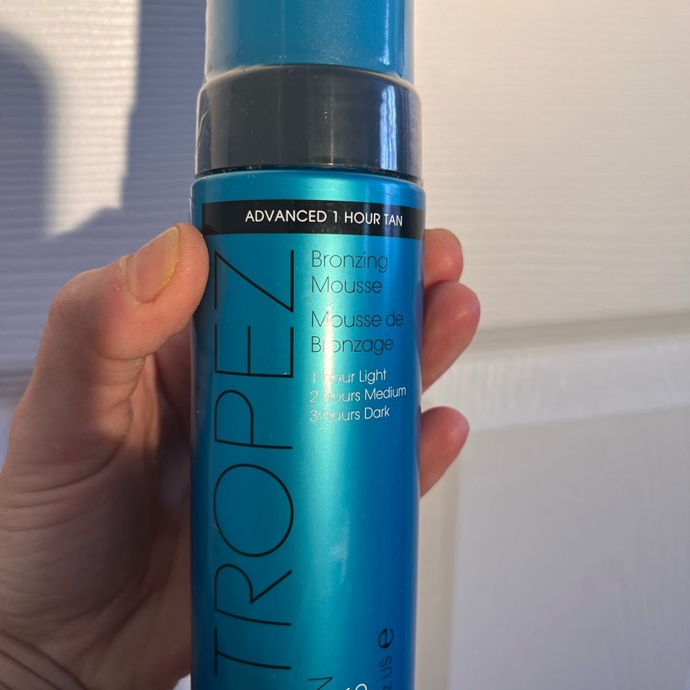 St. Tropez Bronzing Mousse Advanced 1hr tan. Brand new SEALED/UNOPENED.